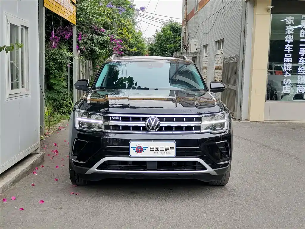 Volkswagen Teramont 2024 380TSI 4WD Prestige Luxury Edition фото 2