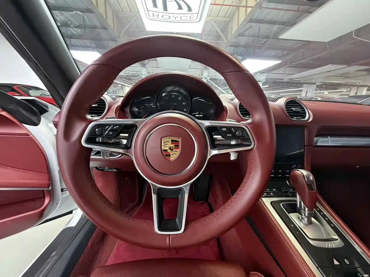 Porsche 718 2020 Boxster 2.0T фото 4