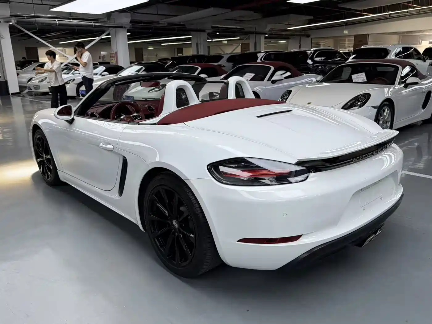 Porsche 718 2020 Boxster 2.0T фото 16
