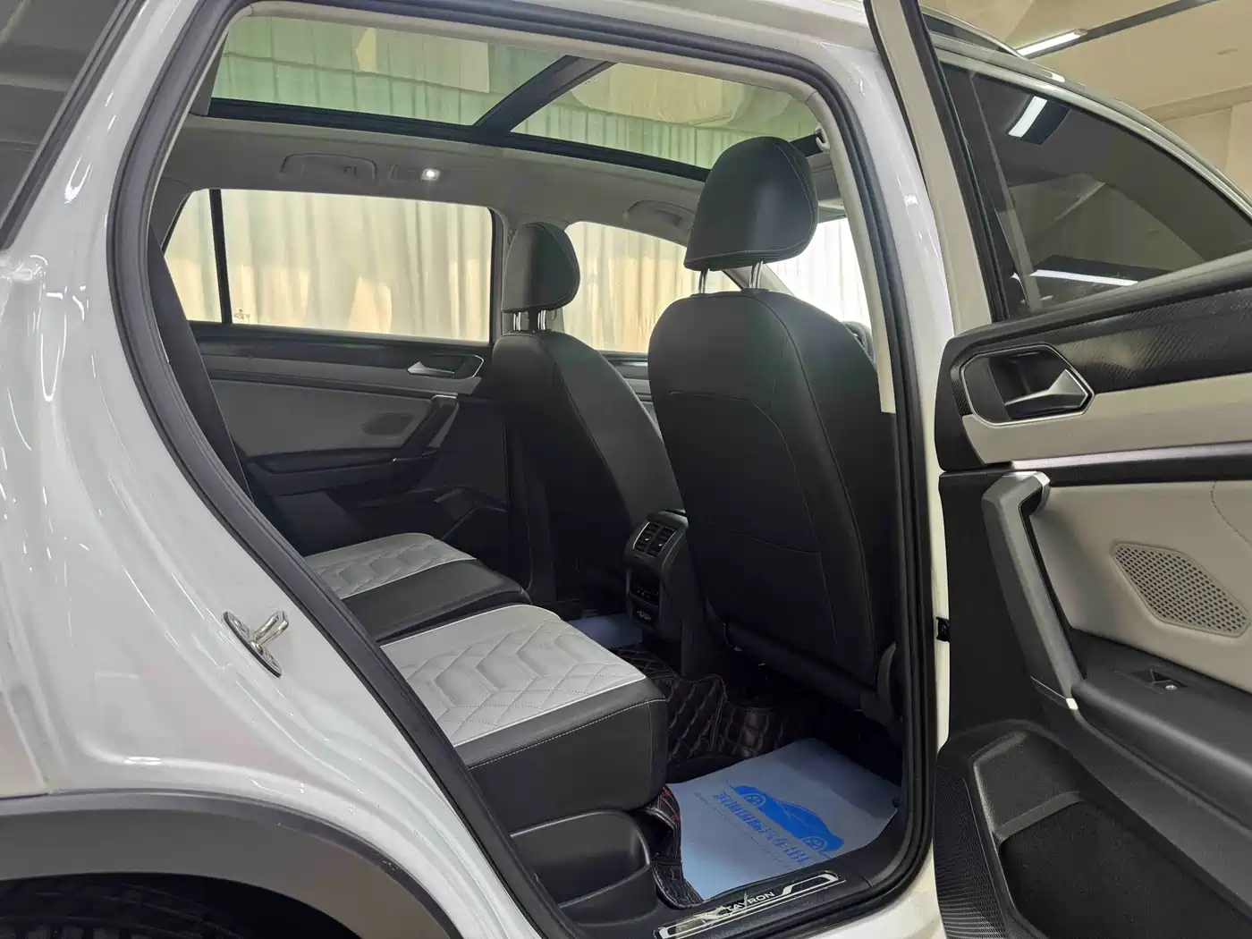 Volkswagen Tayron 2023 280TSI 2WD Luxury Plus Advanced Edition фото 9
