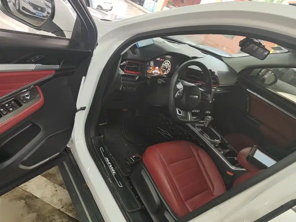 Haval F5 2018 1.5T i-Type фото 16