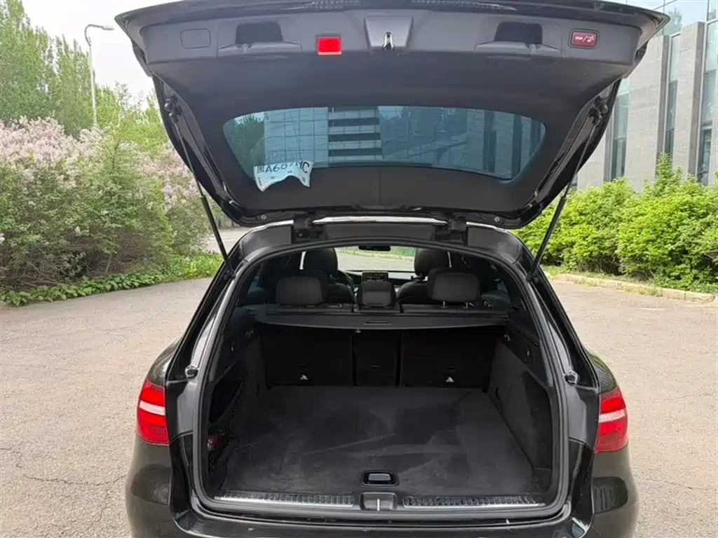 Mercedes-Benz GLC 2018 Facelift GLC 260 4MATIC Dynamic фото 6