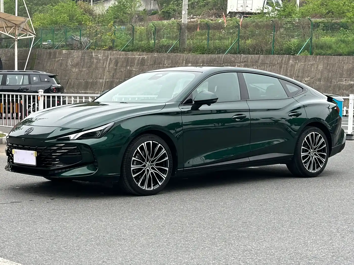 MG 7 2023 2.0T Automatic Hunting Beauty Luxury Edition