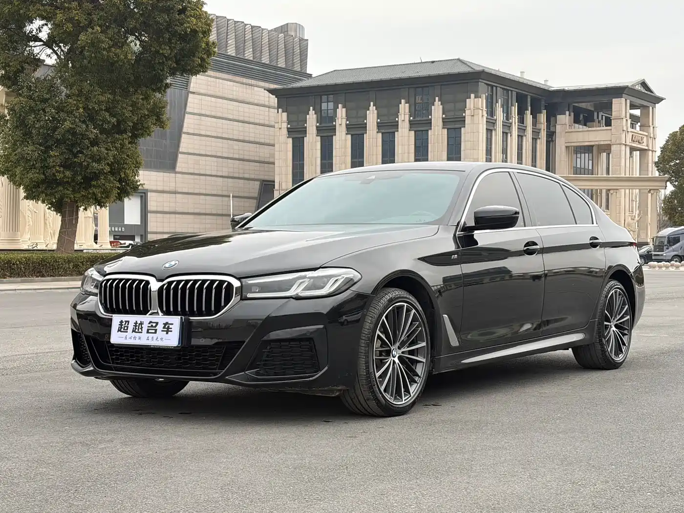 BMW 5 Series 2022 Model Second Facelift 530Li Leading M Sport Package