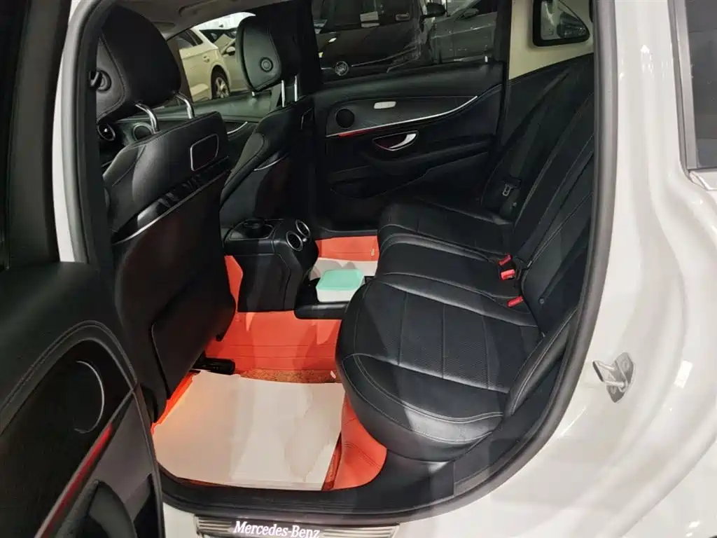 Mercedes-Benz E-Class 2018 Facelift E 200 L Sport фото 17