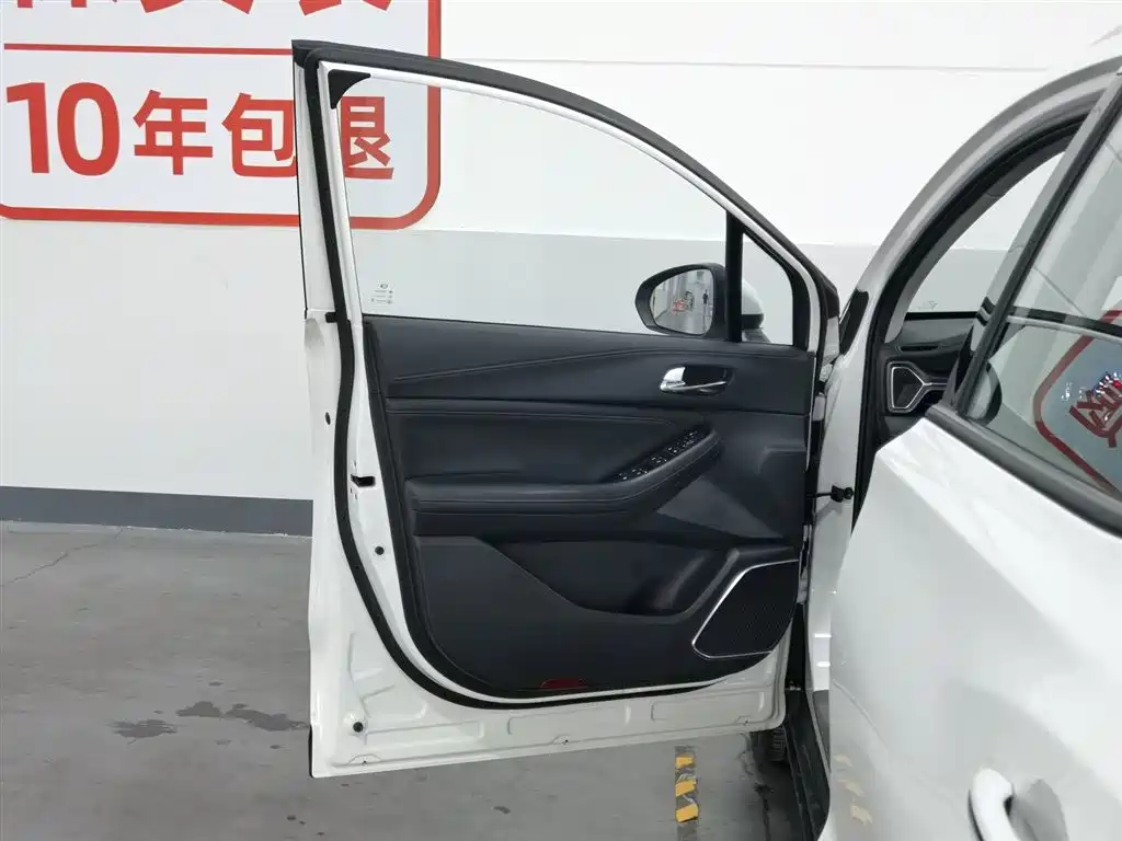 GAC Trumpchi Trumpchi GS4 2020 270T Manual Elite Version фото 8