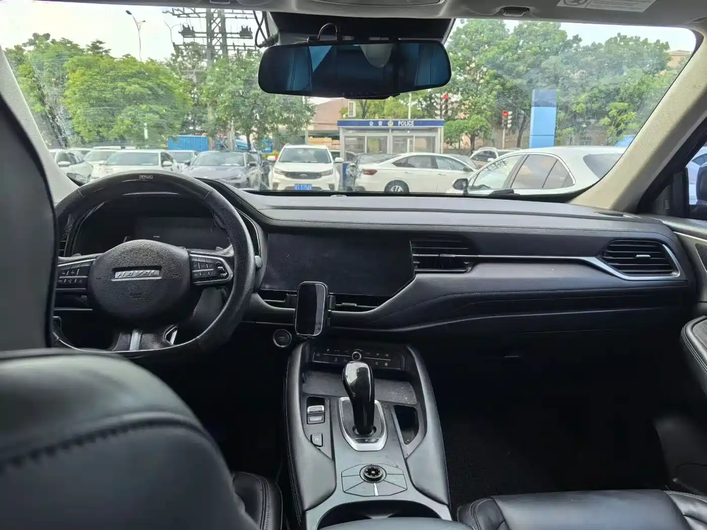 Фото 9 - Haval F7