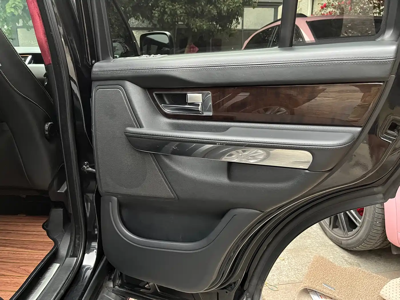 Land Rover Range Rover Sport 2011 5.0 SC V8 HSE фото 13