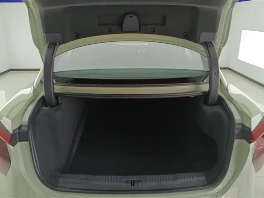 Hongqi EH7 2024 690 Pro фото 4