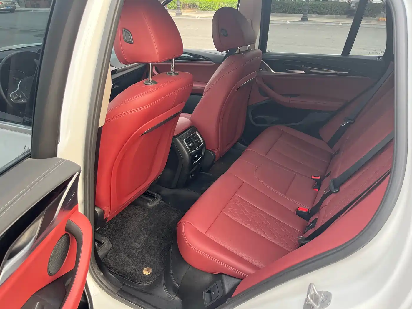 BMW iX3 2023 Leading Type фото 6