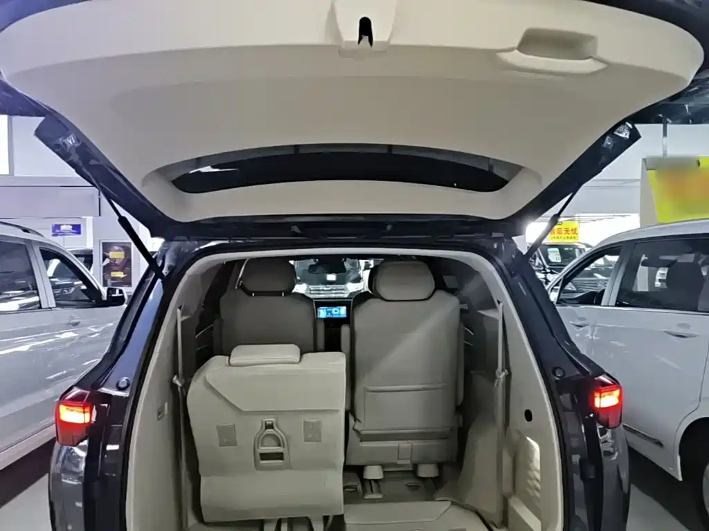 Wuling Motors Wuling Victory 2022 2022 280T 1.5T CVT Flagship