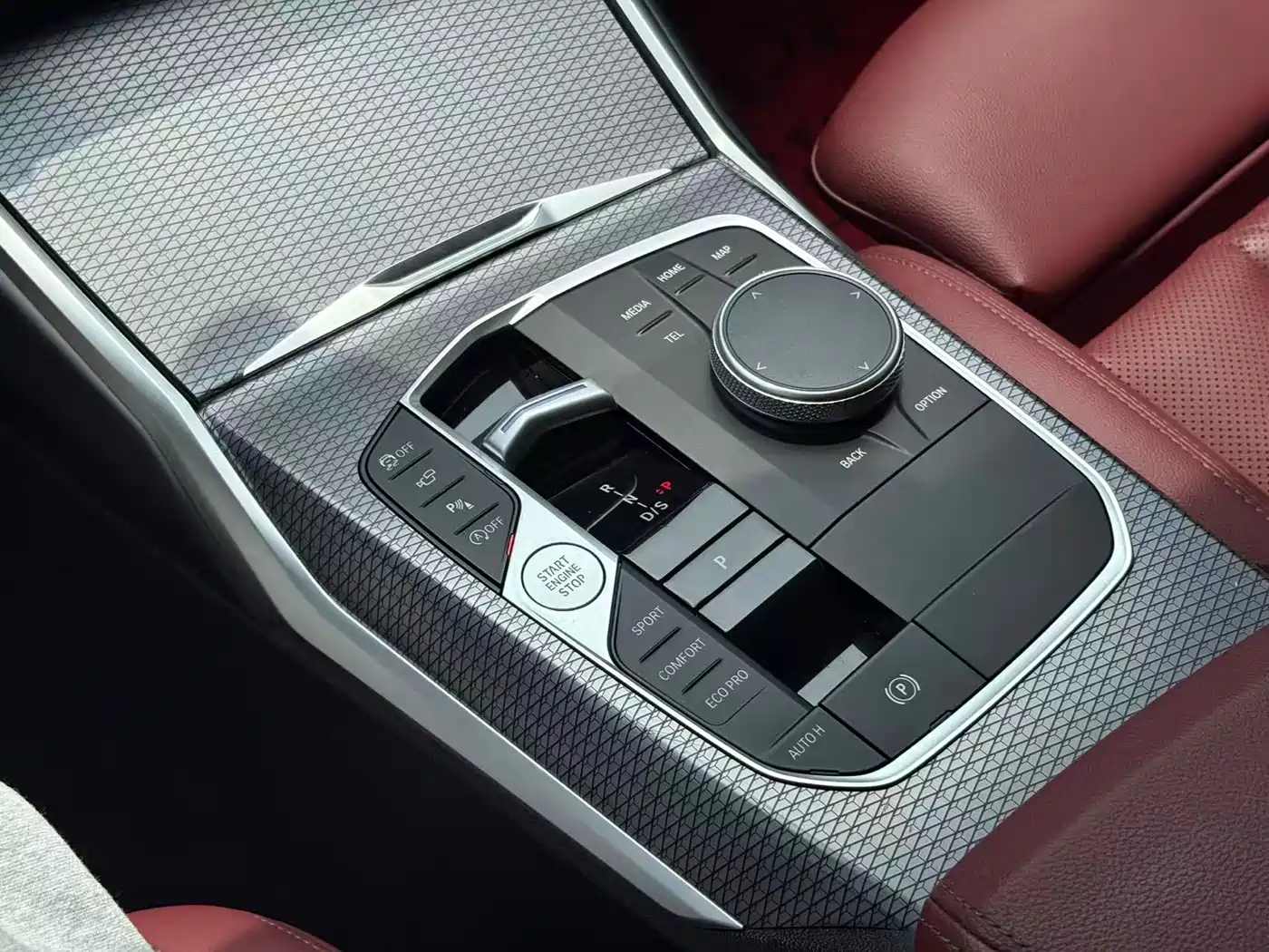 BMW 3 Series 2024 325Li M Sport Shadowline Package фото 6