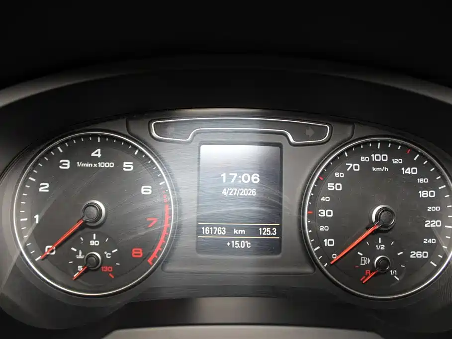 Audi Q3 2013 35 TFSI quattro Technology фото 12