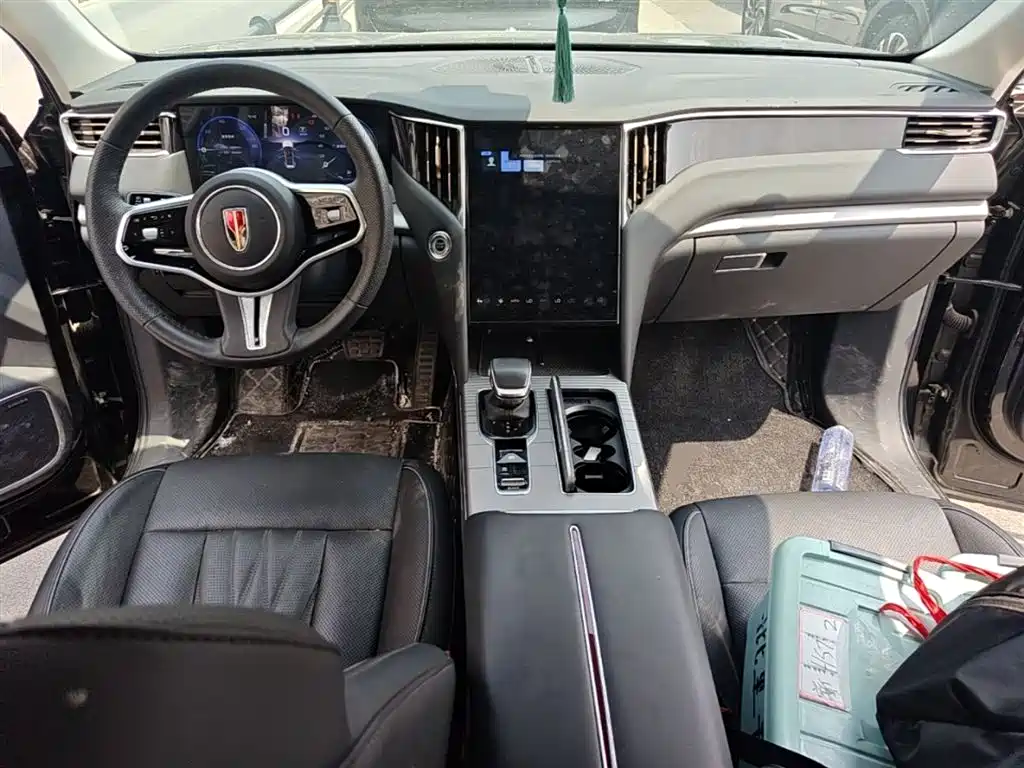 Hongqi HS7 PHEV 2024 2.0T PHEV AWD Qichang Edition 7-seater фото 10