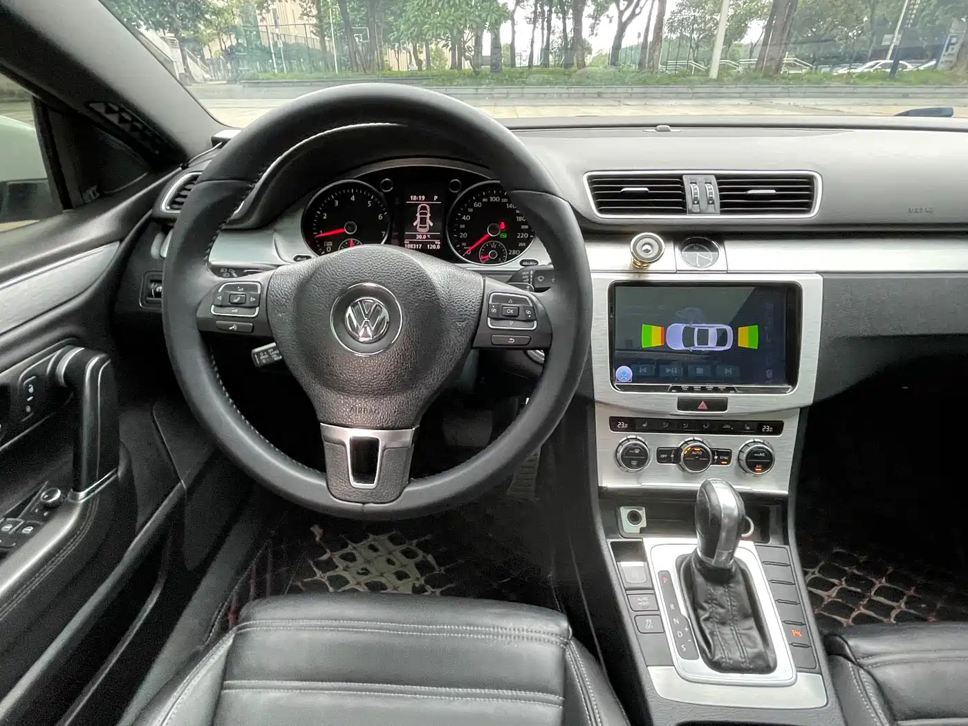 Volkswagen FAW-Volkswagen CC 2016 Model 1.8TSI Premium фото 16