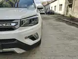 Photo 24 - Changan CS75