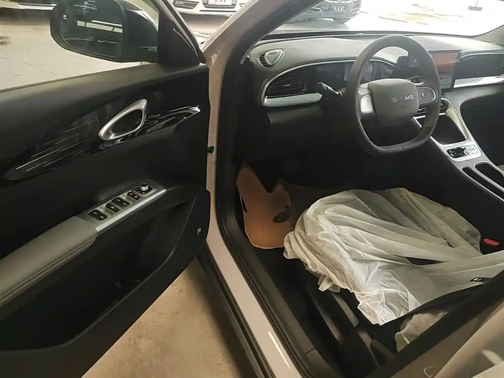 Geely Galaxy Starry Wish 2026 Edition 310km Youth Version фото 16