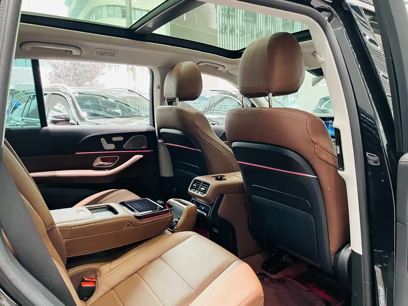 Mercedes-Benz GLS 2024 GLS 450 4MATIC Fashion Edition фото 22