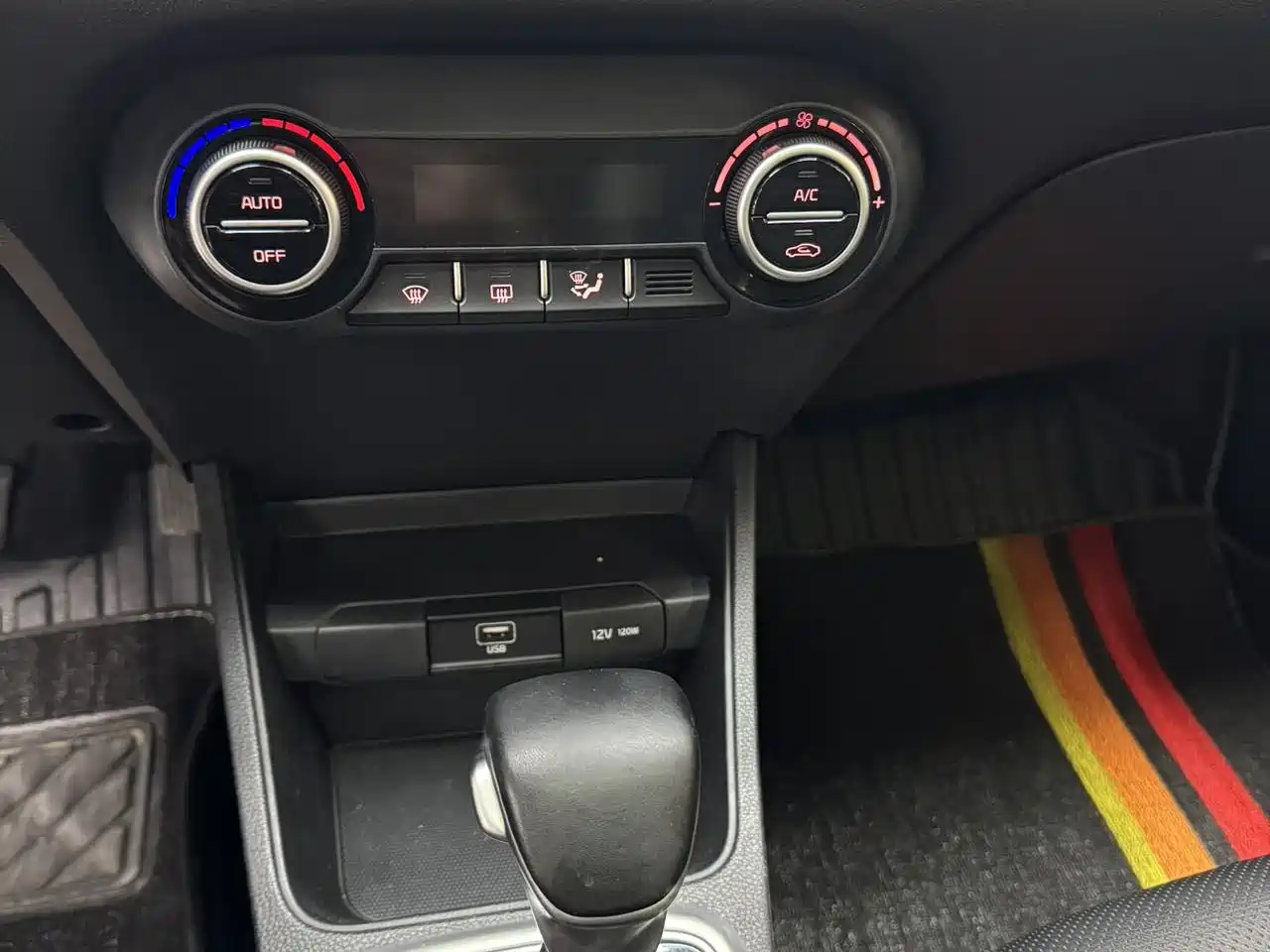Kia KX1 2021 1.4L CVT Fun Sunroof Version фото 19