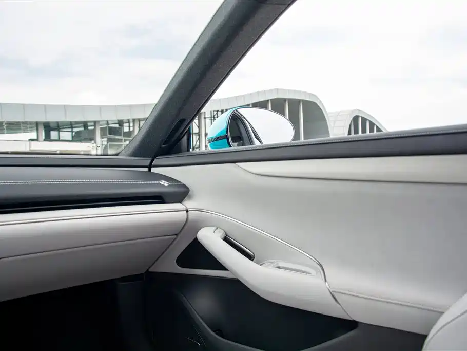 Xiaomi Auto Xiaomi SU7 2024 RWD Ultra Long Range Advanced Smart Driving Pro Edition фото 18