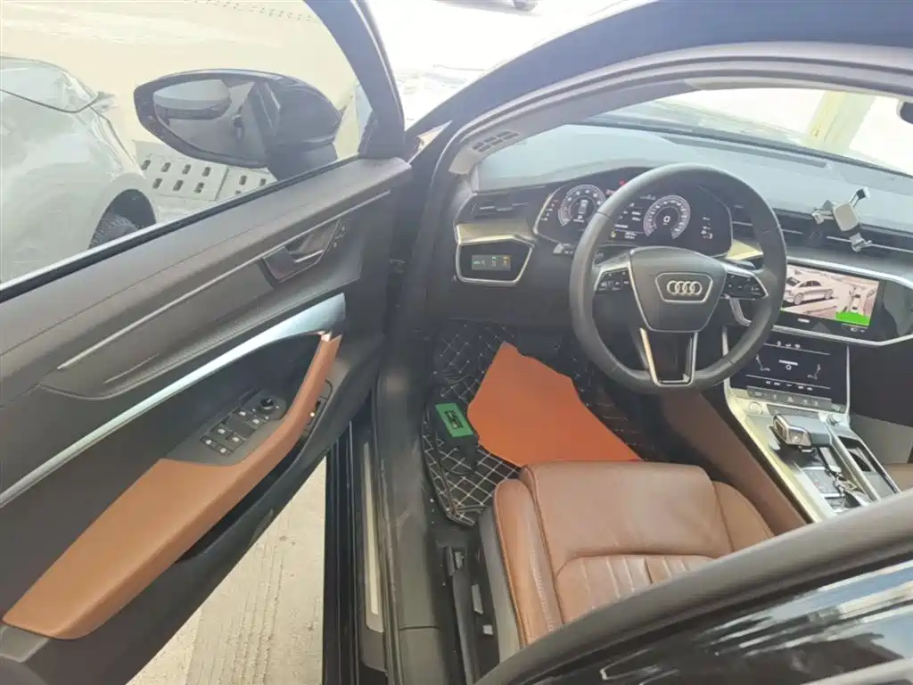 Audi A6L 2020 40 TFSI Luxury Elegance фото 16