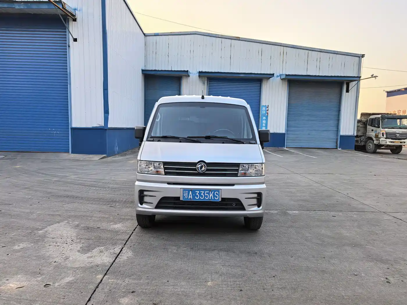DONGFENG C56