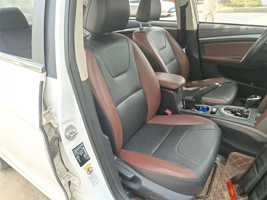 BYD G5 2014 1.5TID Automatic Premium фото 25