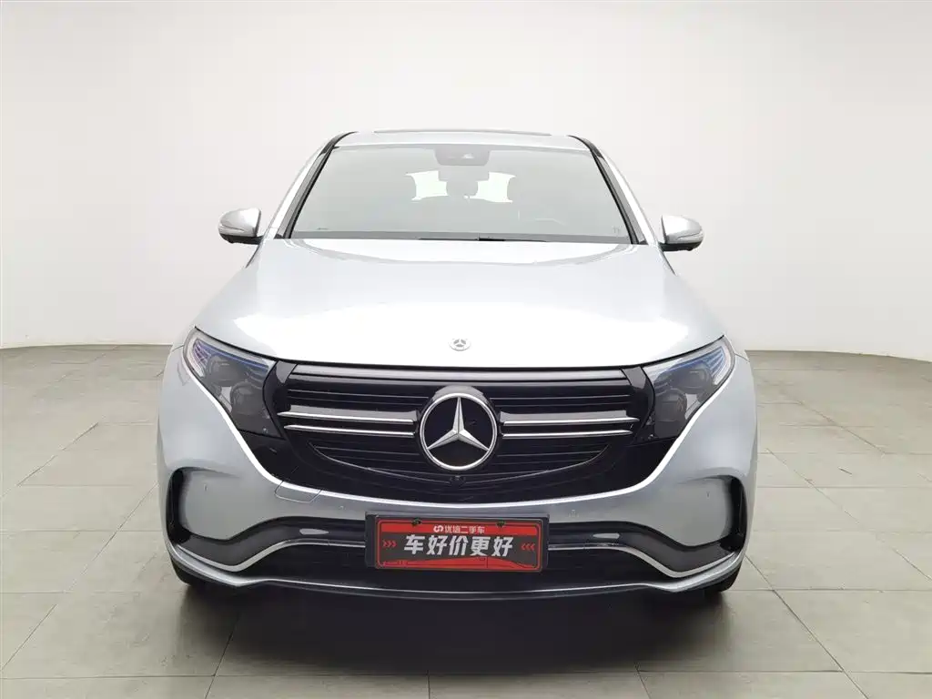 MERCEDES-BENZ EQC