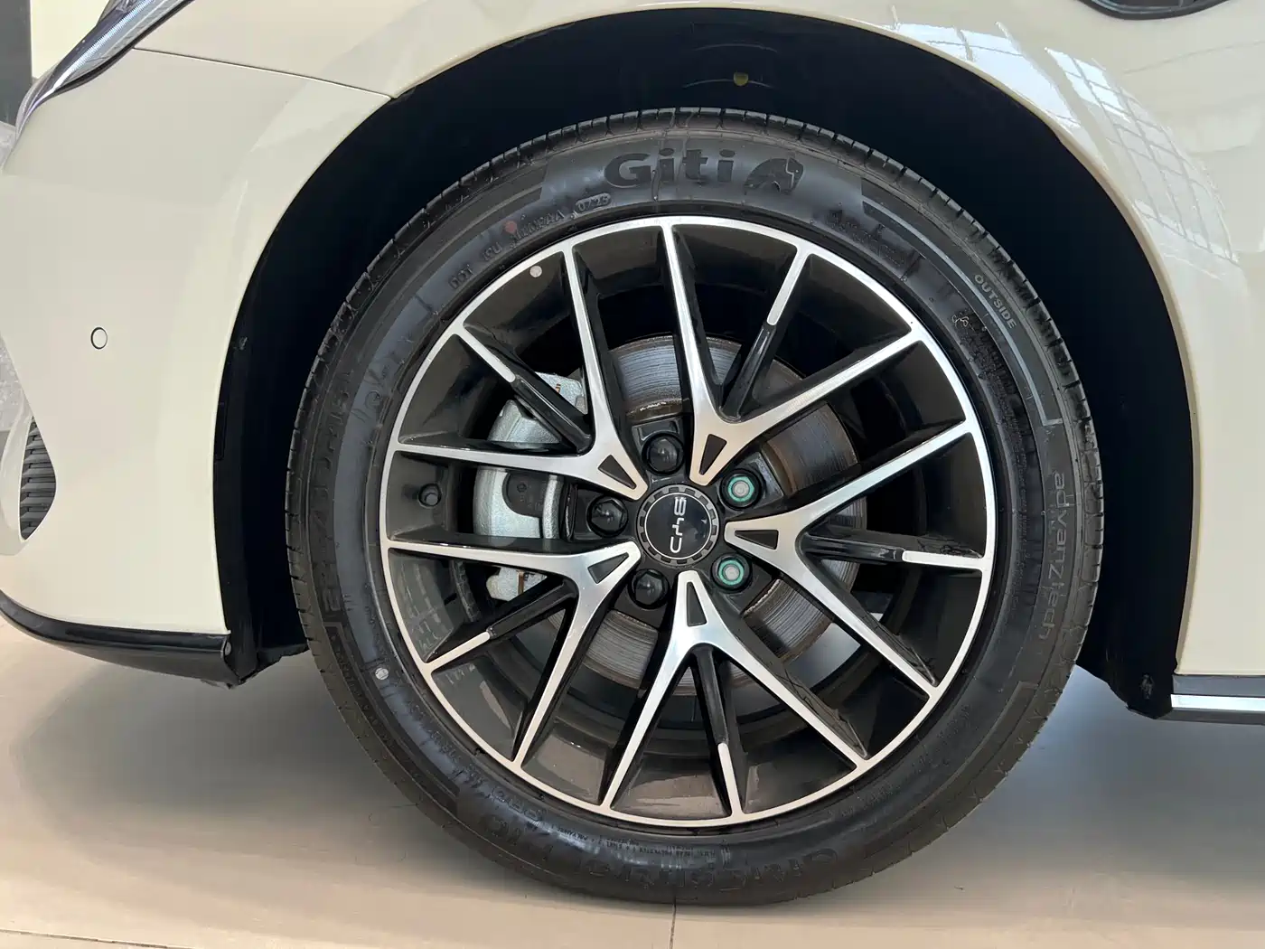 BYD Seal 07 DM-i 2025 Smart Drive Edition DM-i 1.5L 125km Premium фото 15