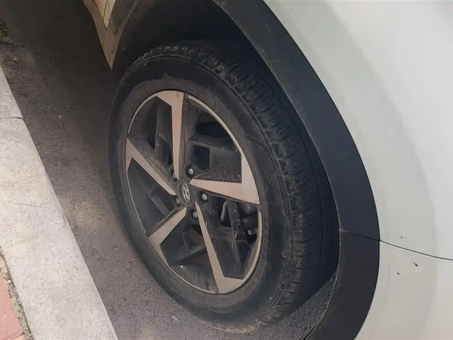 Hyundai Beijing Hyundai ix35 2021 240TGDi DCT 2WD GLS Leading Edition фото 6