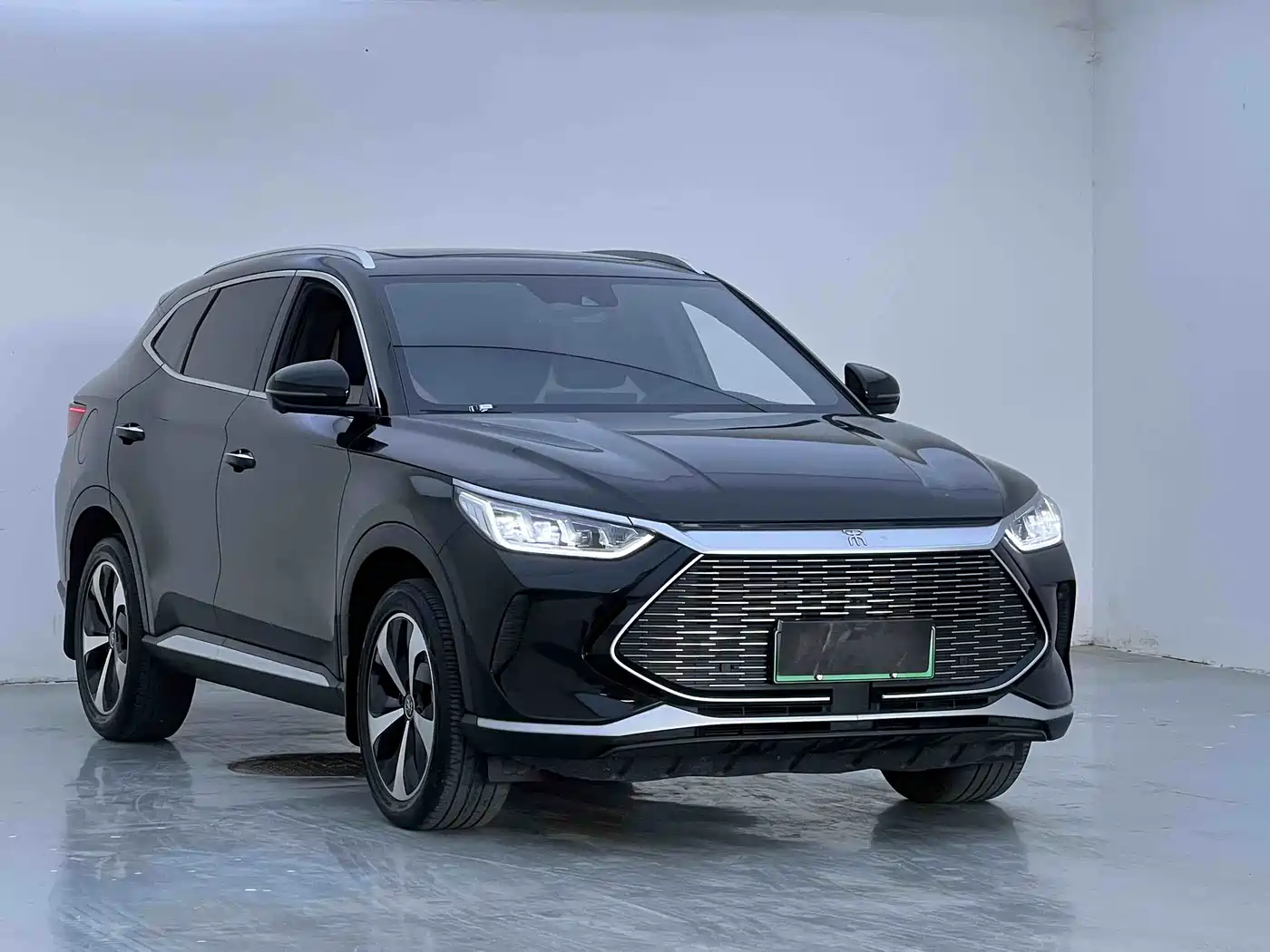 BYD Song PLUS PHEV 2021 DM-i 110KM Flagship PLUS фото 2