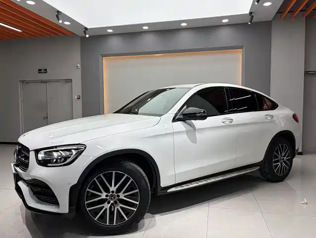 Mercedes-Benz GLC Coupe 2021 GLC 300 4MATIC Coupe SUV