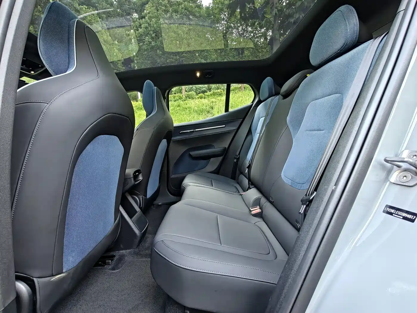 Volvo EX30 2024 2025 RWD Long Range Ultra