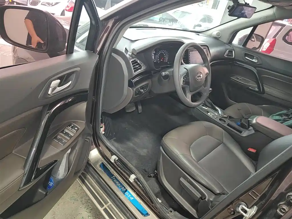 GAC Trumpchi Trumpchi GS4 2017 235T Automatic 2WD Elite фото 16