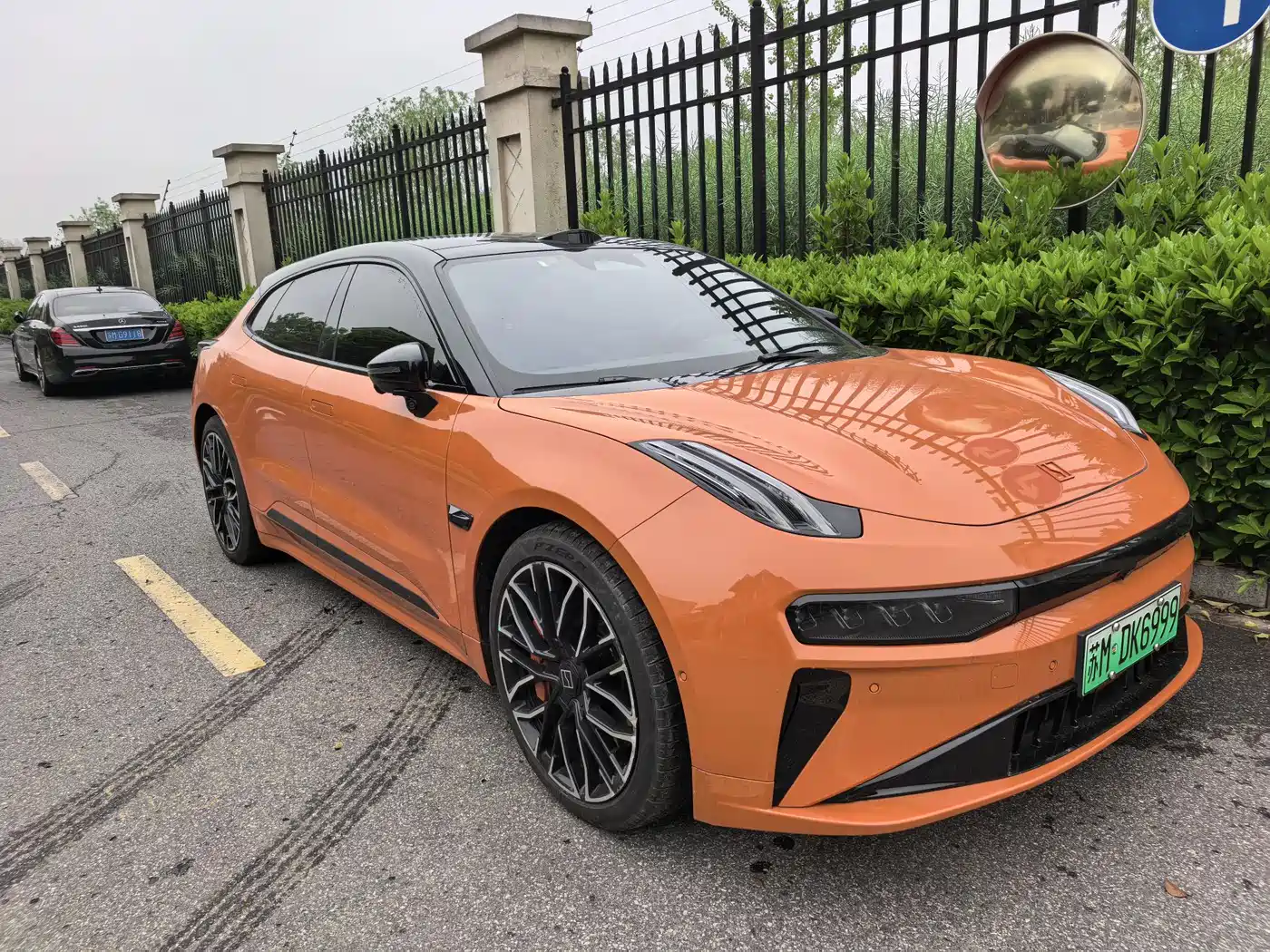 ZEEKR EXTREME KRYPTON 001