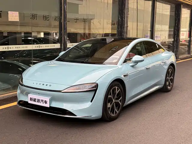 AITO WISDOM WORLD S7