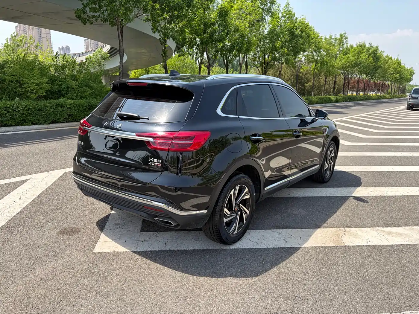 Hongqi HS5 2022 2.0T Smart Connect Premium Edition фото 9