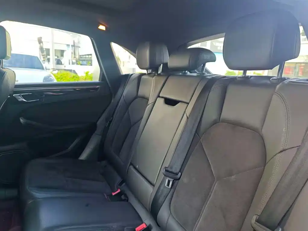 Porsche Macan 2016 Macan S 3.0T фото 14