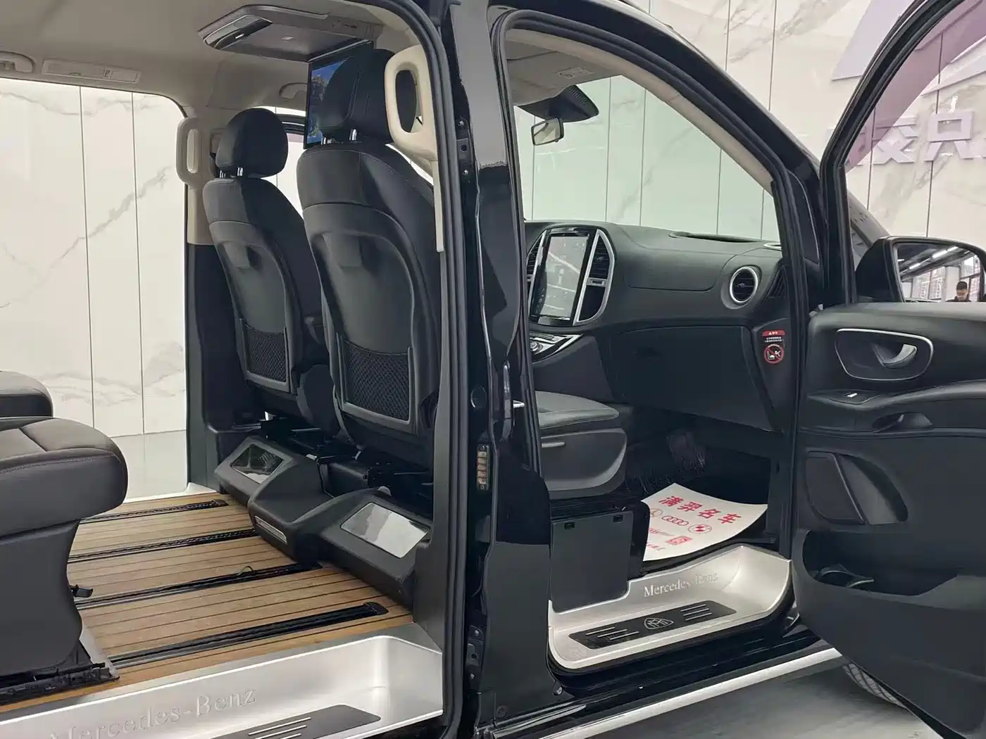 Mercedes-Benz Vito 2018 2.0T Elite Edition 7-Seater China V фото 16