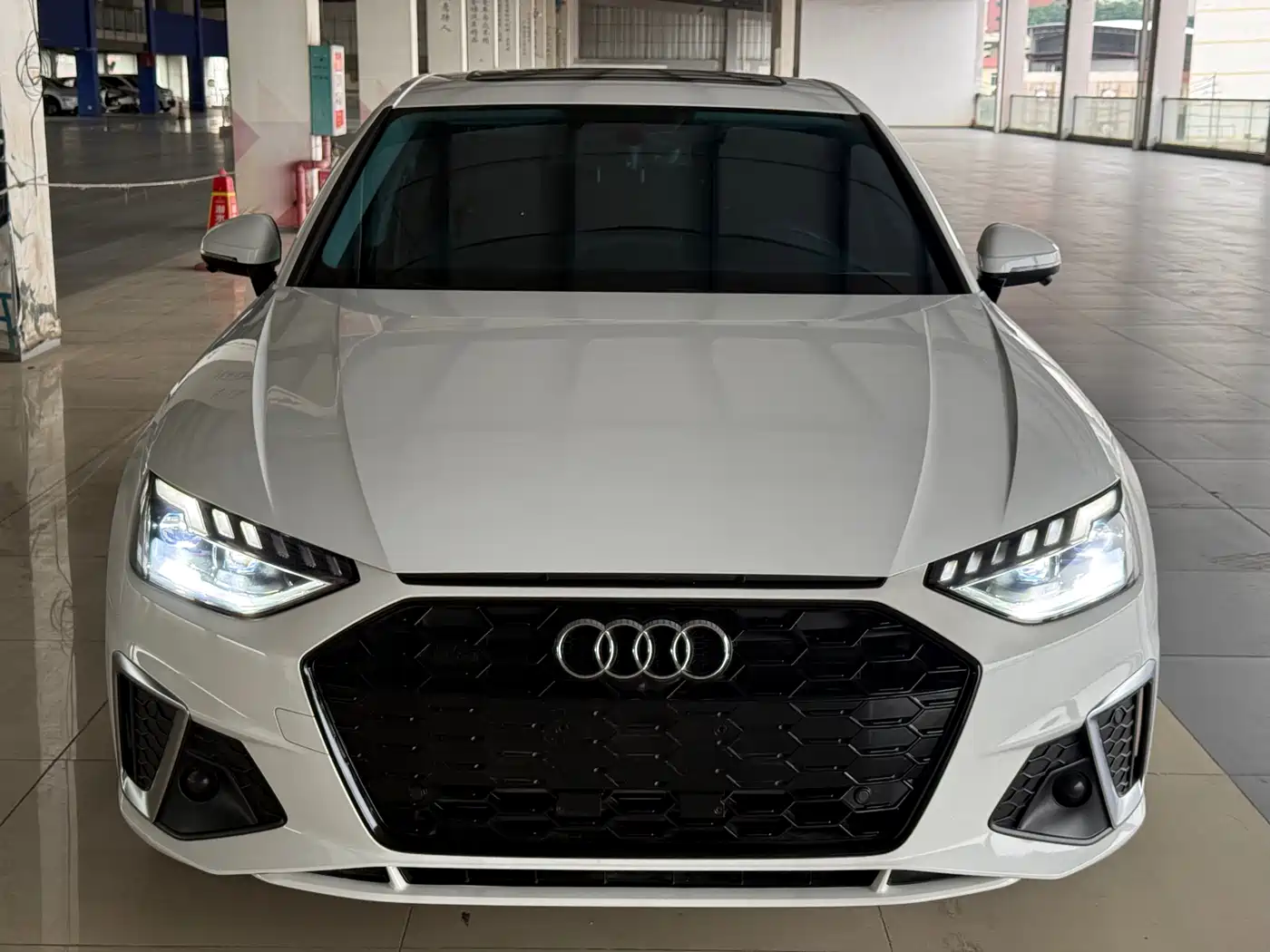 Audi A4L 2020 40 TFSI Luxury Dynamic фото 2