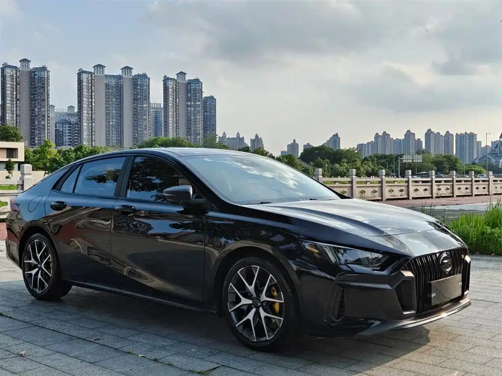 GAC Trumpchi Trumpchi Emkoo 2021 270T DCT J15 Edition фото 3