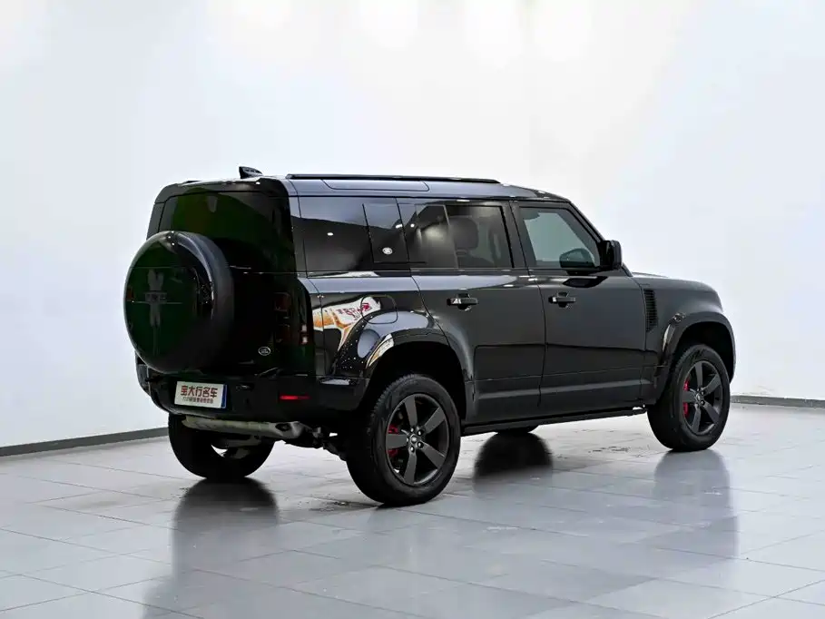 Фото 3 - Land Rover Defender