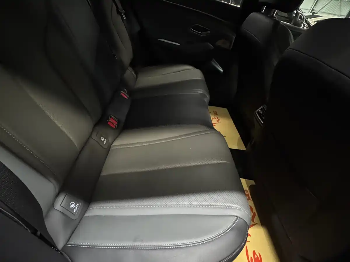 BYD Qin L 2025 DM-i Smart Drive 80KM Premium фото 12