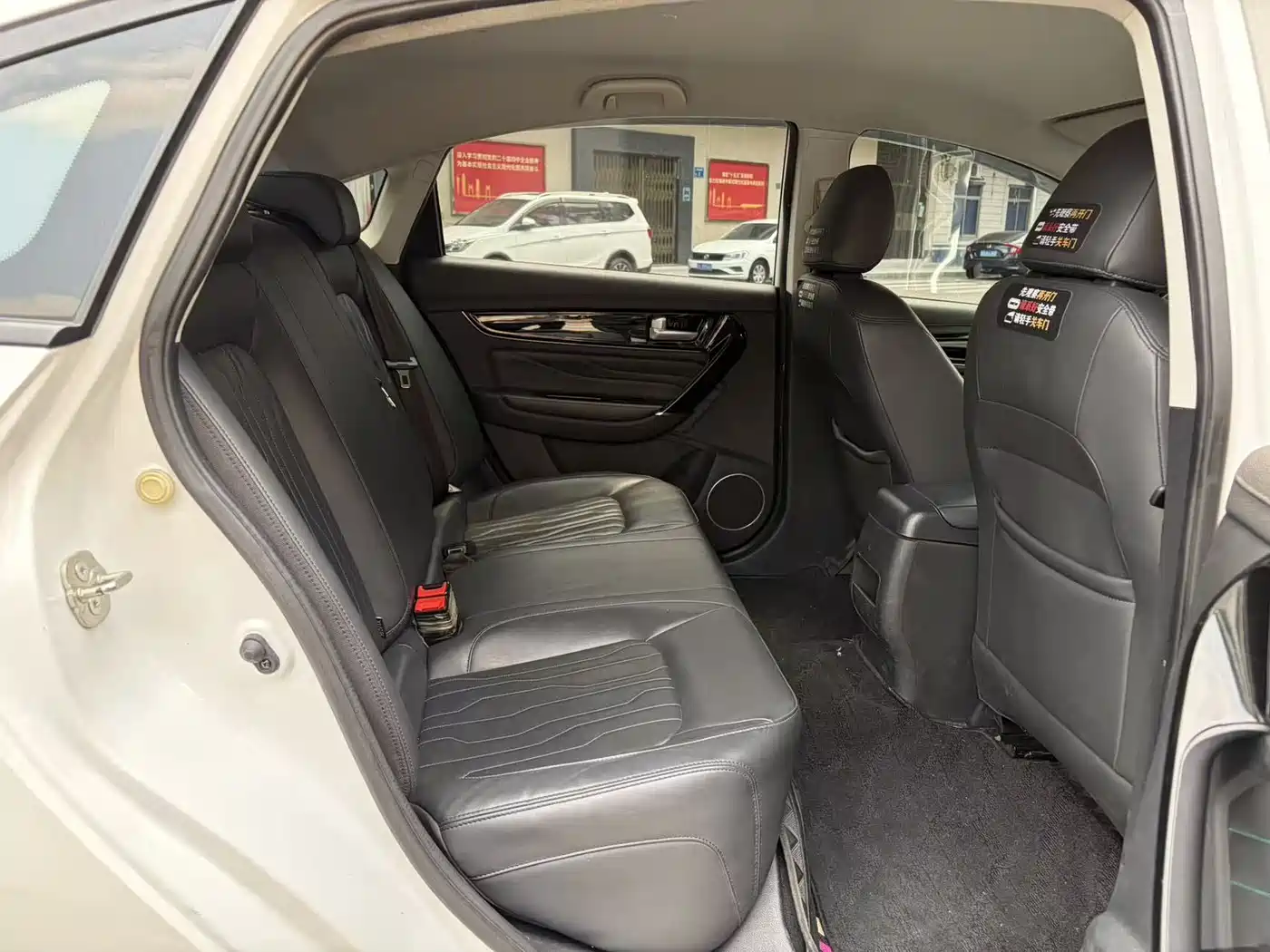 DONGFENG POPULAR S50EV