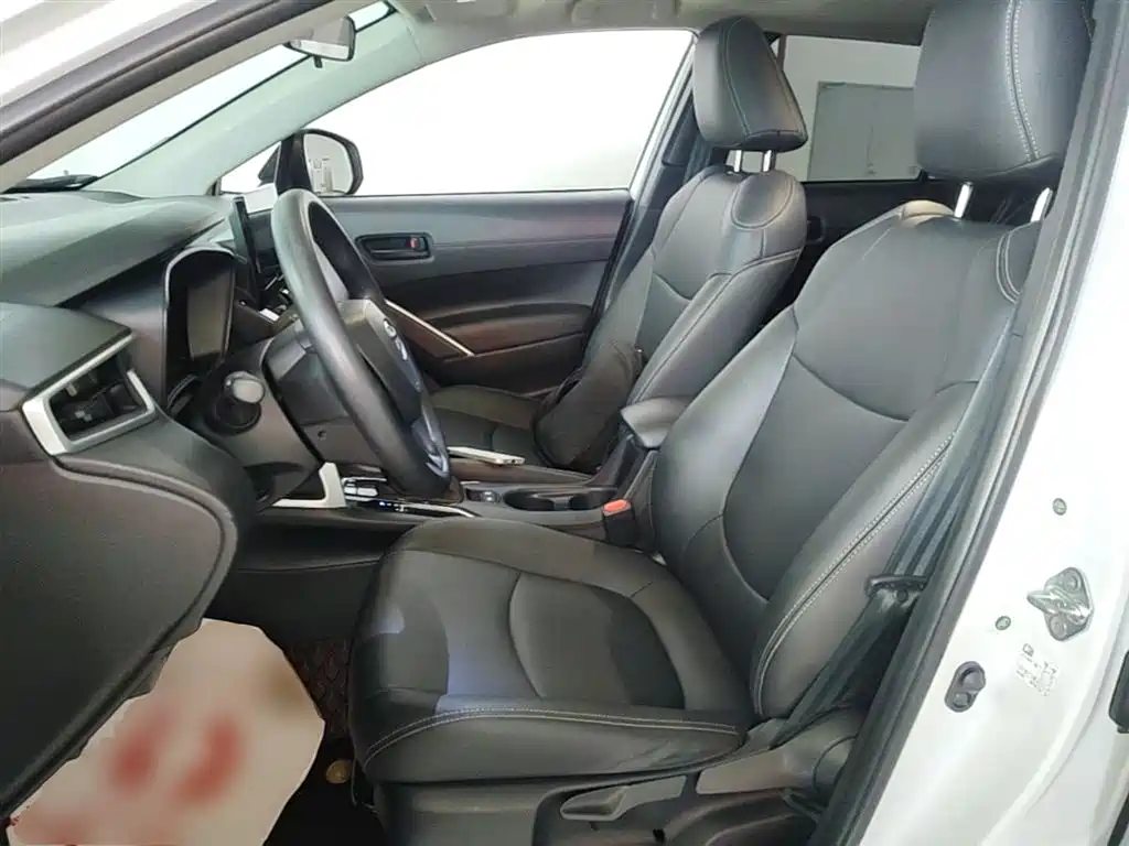 Toyota Corolla Cross 2023 2.0L Elite Edition фото 15