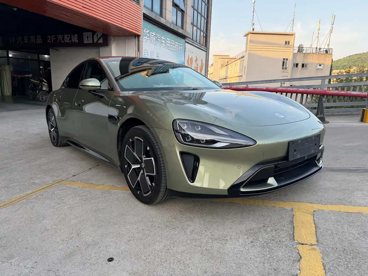 Xiaomi Auto Xiaomi SU7 2024 RWD Standard Founder's Edition фото 3