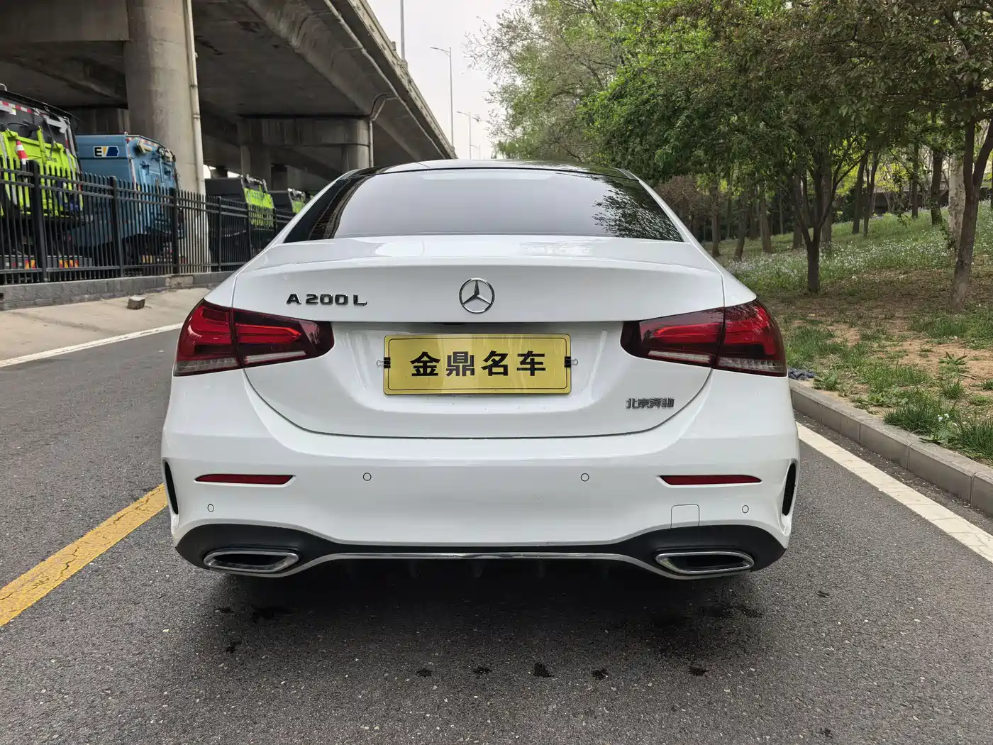 Mercedes-Benz A-Class 2022 A 200 L Sport Sedan Dynamic фото 4