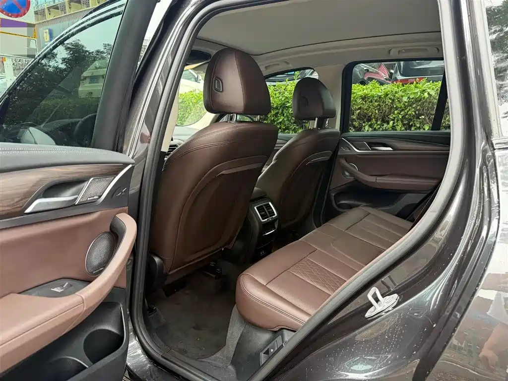 BMW X3 2022 xDrive30i Leading M Night Package фото 5