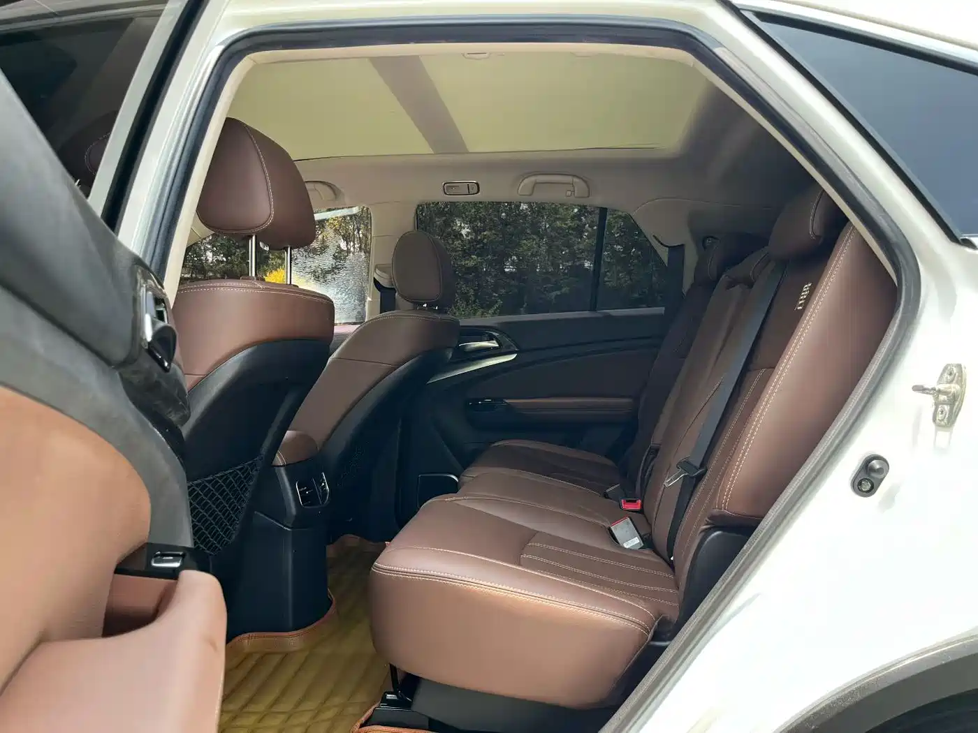 BYD Tang New Energy 2017 Model 2.0T Full-time 4WD Elegance фото 7
