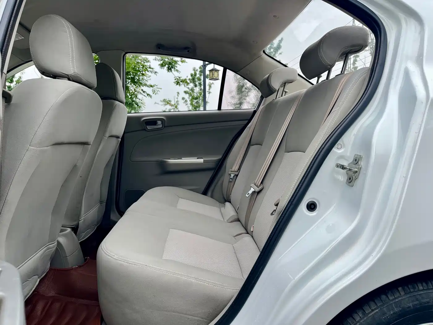 Changan Yuexiang V3 2016 2015 1.4L Manual Cozy Model China IV